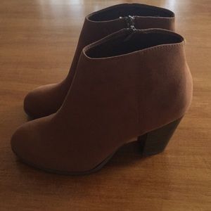 Old Navy Brown Booties NWT!